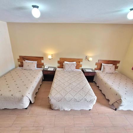 Hotel Y Restaurante Villa Esmeralda Кетцалтенанго Екстериор снимка
