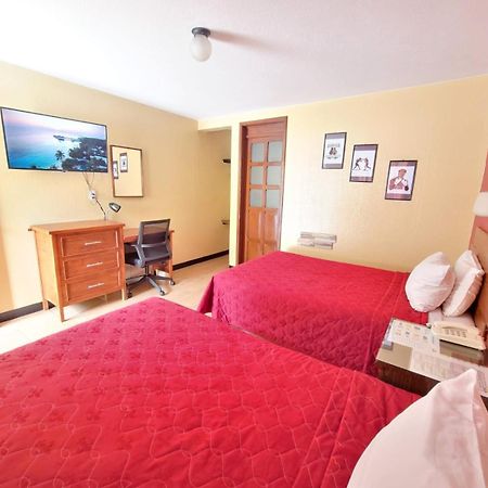 Hotel Y Restaurante Villa Esmeralda Кетцалтенанго Екстериор снимка