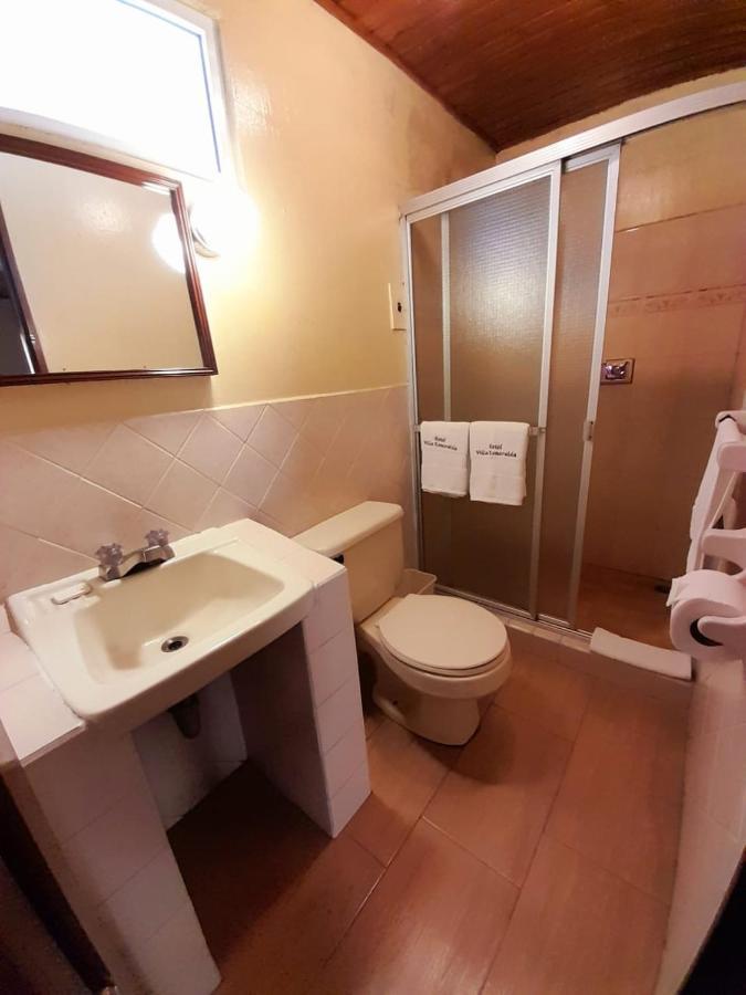 Hotel Y Restaurante Villa Esmeralda Кетцалтенанго Екстериор снимка