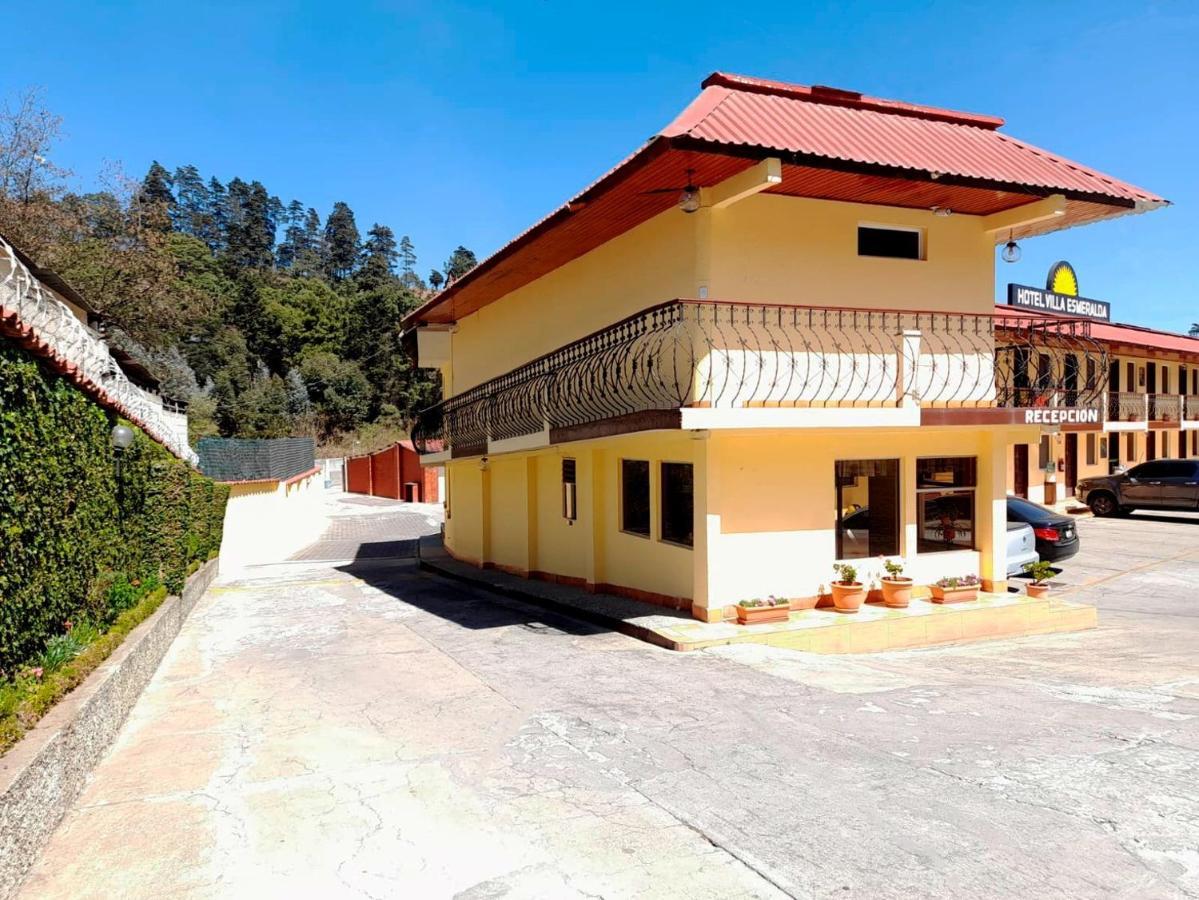 Hotel Y Restaurante Villa Esmeralda Кетцалтенанго Екстериор снимка